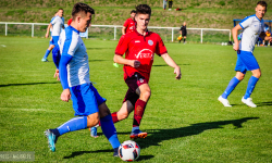 Czwartoligowe derby dla Unii. W okręgówce solidarne porażki Zamku, Sparty i Skałek