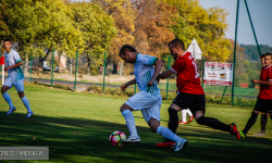 Czwartoligowcy bez punktów, Skałki nareszcie wygrały. W A-klasie derby powiatu bez goli [foto]