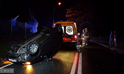 Fiat Panda dachował w Niedźwiedniku [foto] 