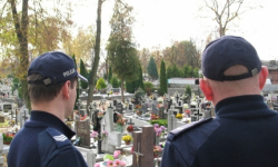 Policja apeluje: Nie traćmy czujności podczas prac porządkowych na cmentarzach