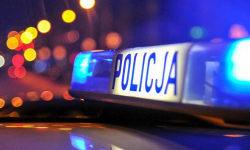 25-latek uciekał Nissanem przed policją. Był pijany