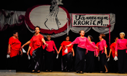 VI edycja Przeglądu Zespołów Tanecznych „Tanecznym Krokiem”  [foto]