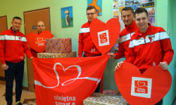 Aktywni także poza boiskiem. Piłkarze Polonii włączają się w akcję Szlachetnej Paczki 