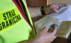 Siedmiu obywateli Ukrainy nielegalnie pracowało w ząbkowickiej firmie