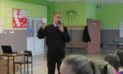 „Czujka na straży Twojego bezpieczeństwa”. Prelekcja w ciepłowodzkiej szkole