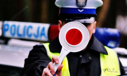 Chciał wprowadzić policjantów w błąd podając mylne dane. „Wsypała” go konkubina [raport policji]