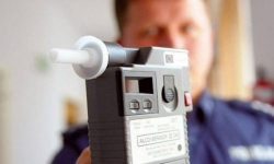 Pijany 29-latek i pasażer z narkotykami. Wpadli w ręce straży rybackiej i policji