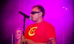 Dożynki gminne w Lutomierzu. Gwiazdą wieczoru był Czadoman! [foto]