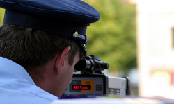 Pędził aż 125 km/h w terenie zabudowanym. Mieszkaniec Ząbkowic Śląskich stracił prawo jazdy