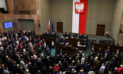 Kto do sejmu, kto do senatu? Znamy nazwiska kandydatów z okręgu. Ośmiu z powiatu ząbkowickiego