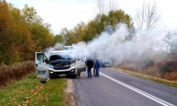 Pożar pojazdu dostawczego przed Kalinowicami Dolnymi