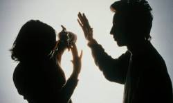 Agresywny wobec swojej konkubiny, dziecka i policjantów. Pijany 28-latek trafił do aresztu