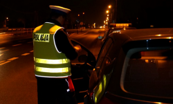 Miał amfetaminę i dziwnie się zachowywał. Okazało się, że kieruje pod wpływem środków odurzających