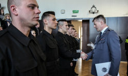Nowi policjanci przyjęci do służby