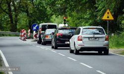 Naprawią uszkodzoną nawierzchnię na drodze wojewódzkiej w Służejowie. Będzie ruch wahadłowy