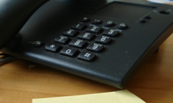 Nieodpłatna pomoc prawna w Ziębicach. Dyżury prawników wyłącznie telefoniczne