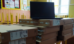 Kolejne laptopy trafiły do szkół podstawowych w gminie Ziębice