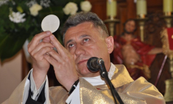 Pożegnanie księdza Daniela Słowika. Duszpasterz odchodzi do innej parafii