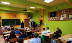 Szkoły wyposażone w maseczki, płyny i termometry. Rok szkolny 2020/2021 rozpoczęty
