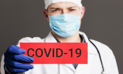 Koronawirus nie zwalnia tempa. 565 przypadków zakażeń w powiecie ząbkowickim, zmarła ósma osoba