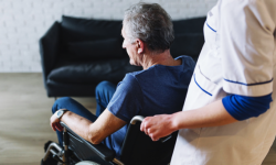 Blisko 200 tys. zł dla DPS-ów na dodatki do wynagrodzeń oraz środki ochronne i dezynfekcyjne