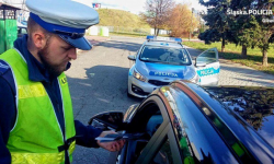 Od soboty znika obowiązek wożenia ze sobą prawa jazdy. Sprawdź, co powinieneś wiedzieć