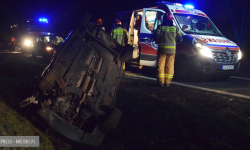 Na krajowej ósemce dachował Volkswagen [foto]