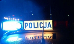 Poszukiwany, z zakazem kierowania, bez prawa jazdy. Zatrzymany po kilkunastukilometrowym pościgu