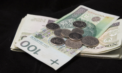 Prawie 500 tys. Dolnoślązaków dostaje emeryturę z ZUS. Najniższa wynosi...0.38 gr za miesiąc