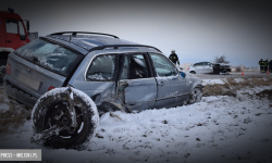 Zderzenie dwóch osobówek w Stoszowicach