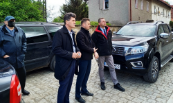 Starosta z wizytą w miejscowościach, które najbardziej ucierpiały po nawałnicy