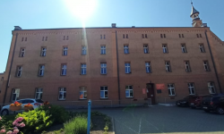 Przy Specjalnym Ośrodku Szkolno-Wychowawczym w Ząbkowicach Śląskich powstanie wielofunkcyjne boisko