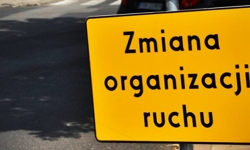 Rusza kolejny etap przebudowy drogi wojewódzkiej w Henrykowie. Sprawdź objazdy
