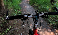 Tragiczny finał świąt. Śmierć rowerzysty na trasie Enduro w Srebrnej Górze