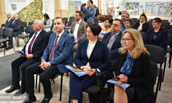 Wielomilionowy projekt gwarancją nowej jakości zwiedzania kompleksu pałacowo-parkowego [konferencja]