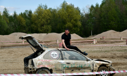 VII edycja International Wrack Race Pilce 2022 [foto]