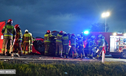 Śmiertelny wypadek na krajowej ósemce. Droga zablokowana [foto]