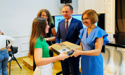 W Ziębicach przekazano laptopy w ramach grantów PPGR