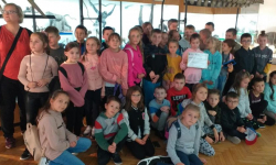 „Szkoła marzeń w gminie Bardo”. Uczniowie uczestniczyli w wycieczkach edukacyjnych
