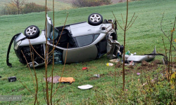 Dachowanie audi na drodze krajowej nr 46 [foto]