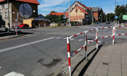 Czasowa zmiana organizacja ruchu przy przebudowie ul. Wojska Polskiego [mapka]