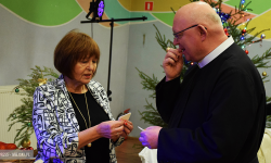 W Bardzie połamali się opłatkiem. Piątkowe spotkanie wigilijne [foto]