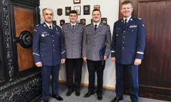 Komendant Wojewódzki Policji podziękował policjantom z Kamieńca Ząbkowickiego za bohaterską postawę