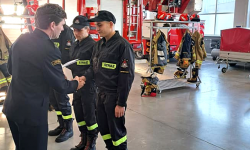 Ukończyli trzyletni staż i rozpoczęli służbę stałą. Awanse ząbkowickich strażaków