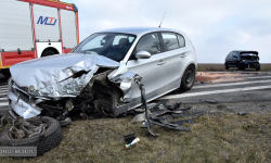 Zderzenie trzech samochodów osobowych na krajowej ósemce [foto]