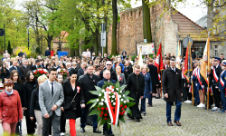 Obchody święta Konstytucji 3 Maja. Uroczysty przemarsz w Ząbkowicach Śląskich [foto]