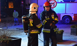 Zadzwonił na numer alarmowy i zgłosił, że pali się dom. Pożaru nie było, 50-latek stanie przed sądem