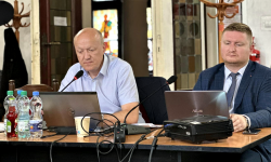 Burmistrz Ziębic z jednogłośnym absolutorium i wotum zaufania