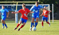 Orzeł przegrał w hicie kolejki, derby dla Skałek, Sparta wypuściła punkty. W A-klasie Cis na plus