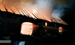Pożar stodoły w Stolcu [foto] [video] [aktualizacja]